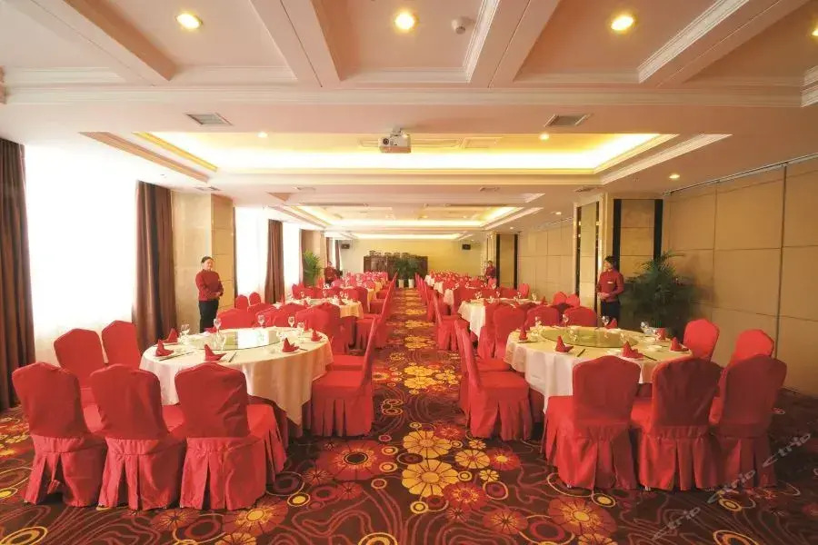 Dizhonghai Sunshine Hotel