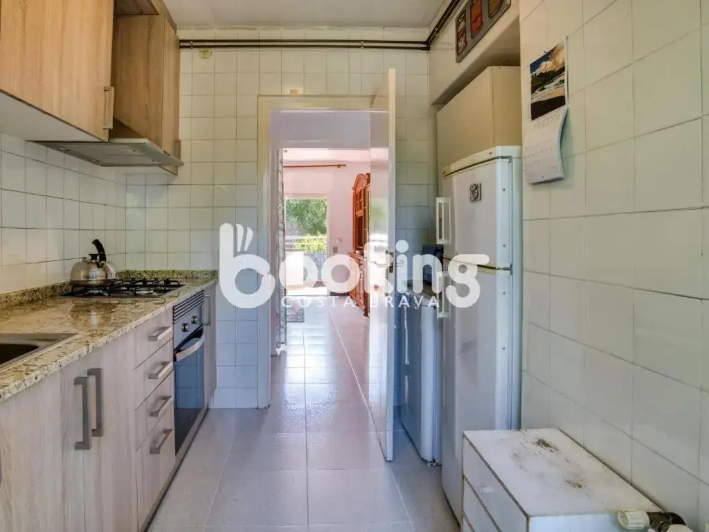 Vilar d'Aro Apartament per 4 persones a tocar del carril bici i molt prop de la platja de Sant Pol, en urbanització tranquil la