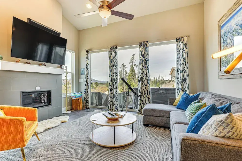 Walk to Dtwn: Fraser Retreat w/ Hot Tub & Views!