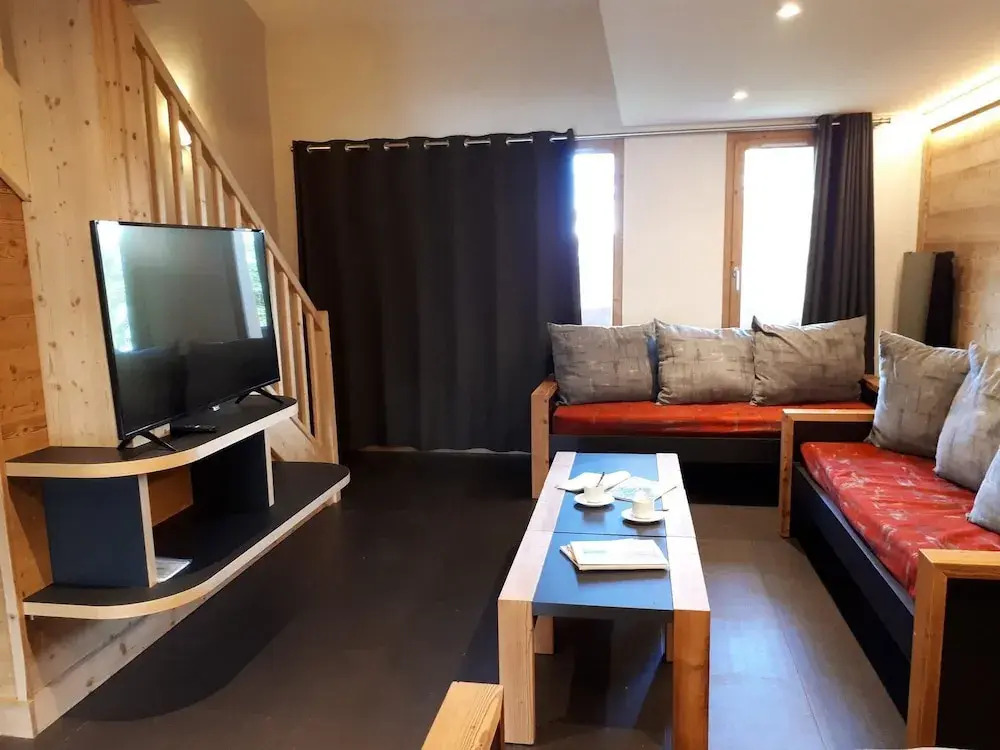 Residence LES Coches Flat in a Family Resort at the Bottom of the Slopes Bac303