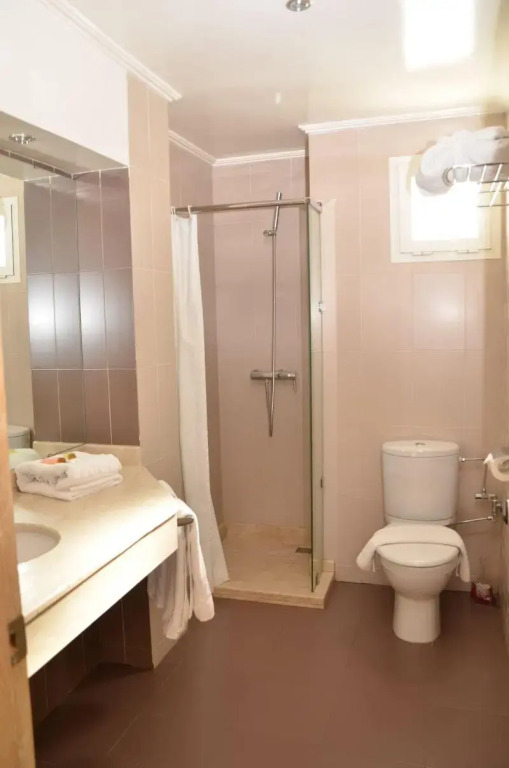 Malak Hotel