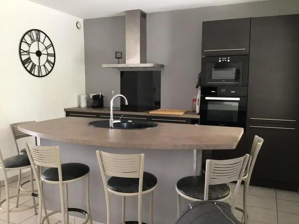 Appt T2 Standing Avec Piscine Et Terrasse