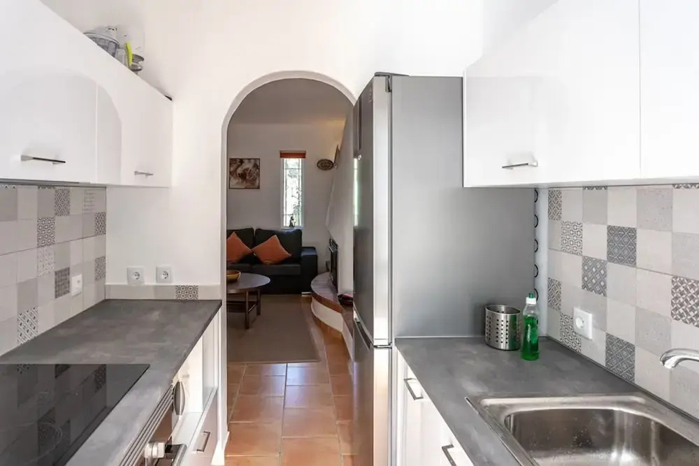 C28 Q P Amazing House Nested in the Heart of Ca