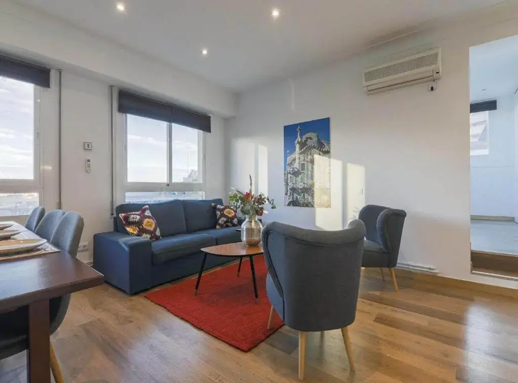 Great Penthouse duplex two terraces in City Center-