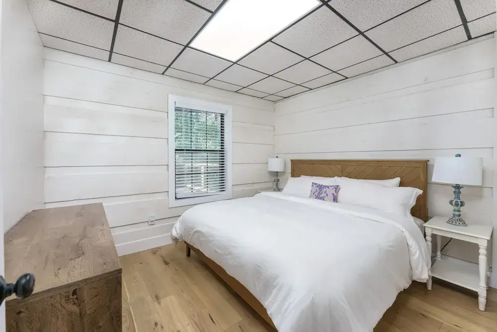 Grand Ole Mountain House: Hot Tub, Air Hockey, Arcade, Fire Pit, Nintendo Game Console