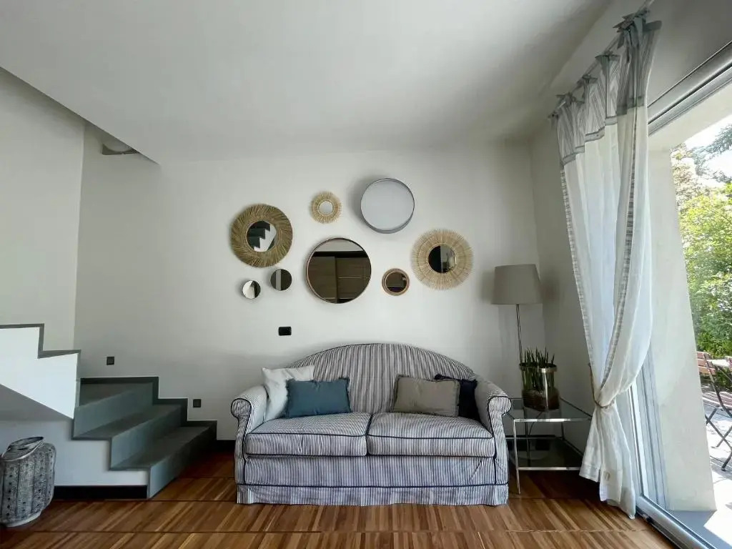 My humble house -Appartamento in villa con vista lago