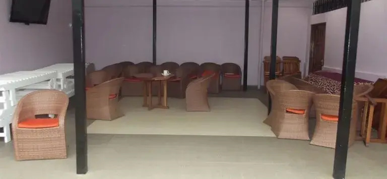 M P Hotel
