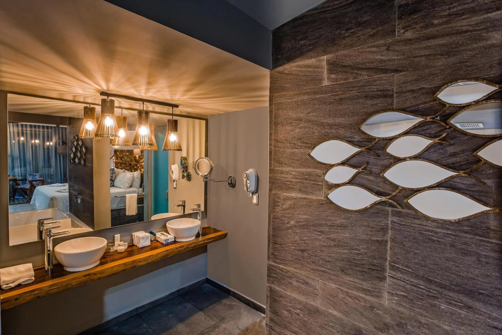 Mia Bacalar Luxury Resort & Spa