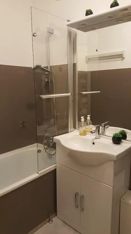 Crey DU Quart N°34 : Studio Cabine 4 Personnes / Studio Cabin 4 People