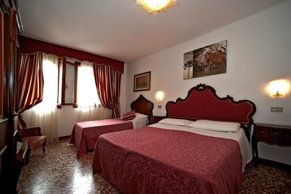 Hotel Fontana