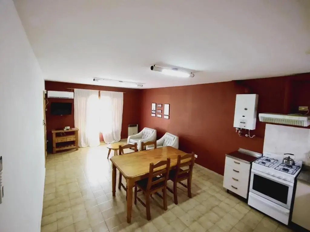Cómodo Departamento de 2 habitaciones, con excelente ubicación