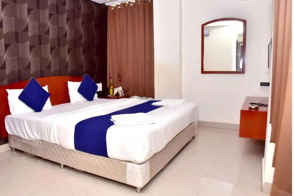 Hotel O Grand Decor