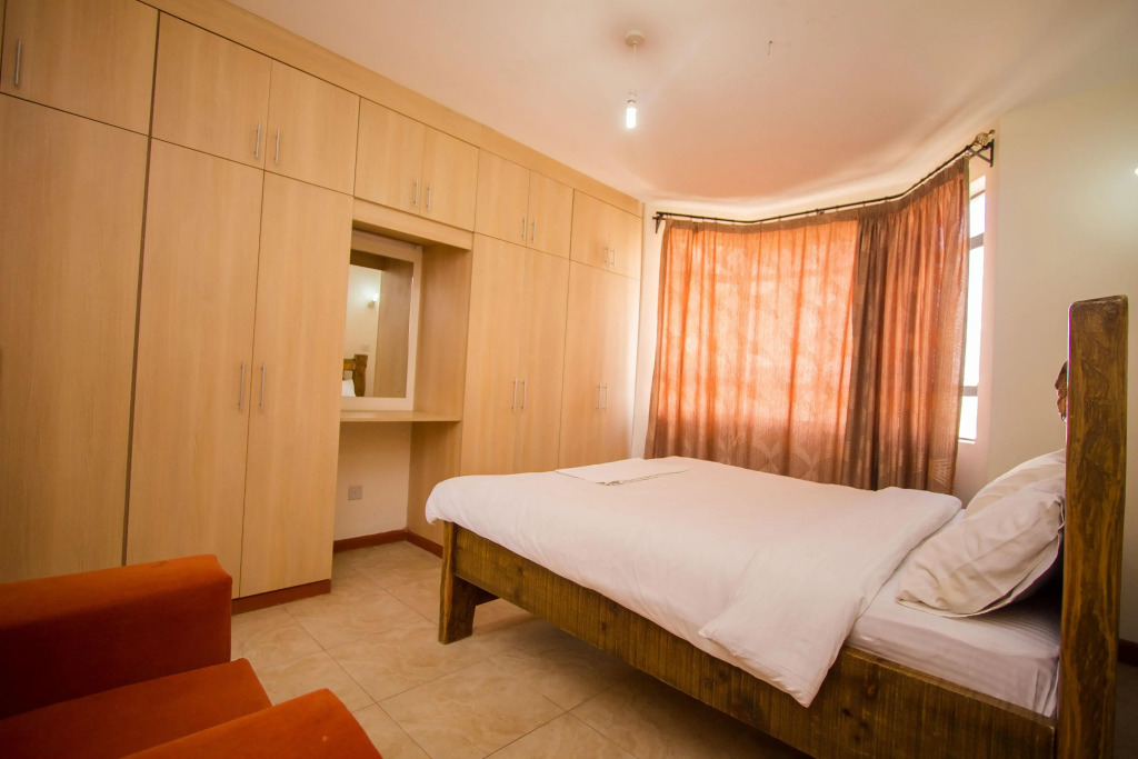 247 Airport Apartments