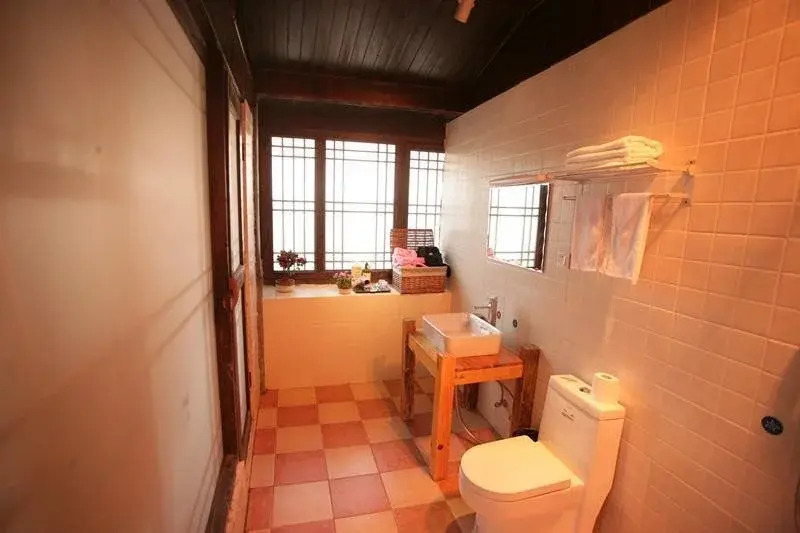 Lijiang Jian Ai Hostel