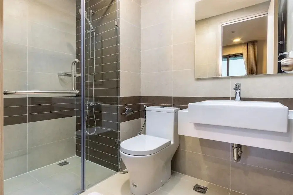 Ami Splendid Rivergate Views