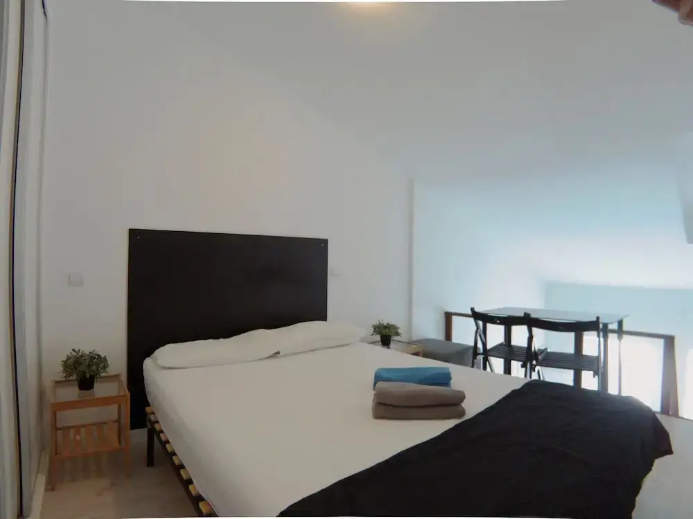 Estudio cercano a Plaza Castilla CBA5