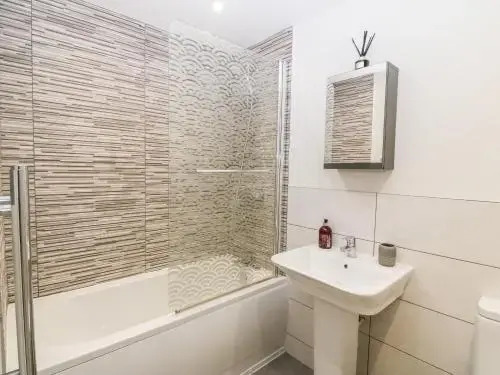 Apartment 2 Tyn y Gongl