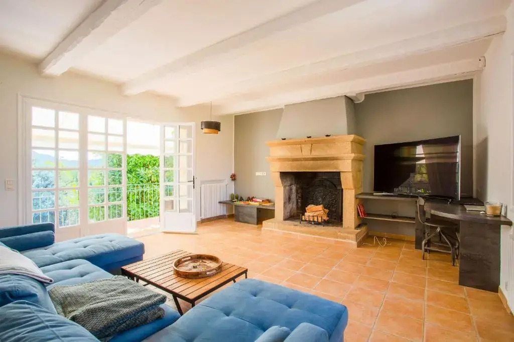 VILLA JUSTINE VI4239 By Riviera Holiday Homes
