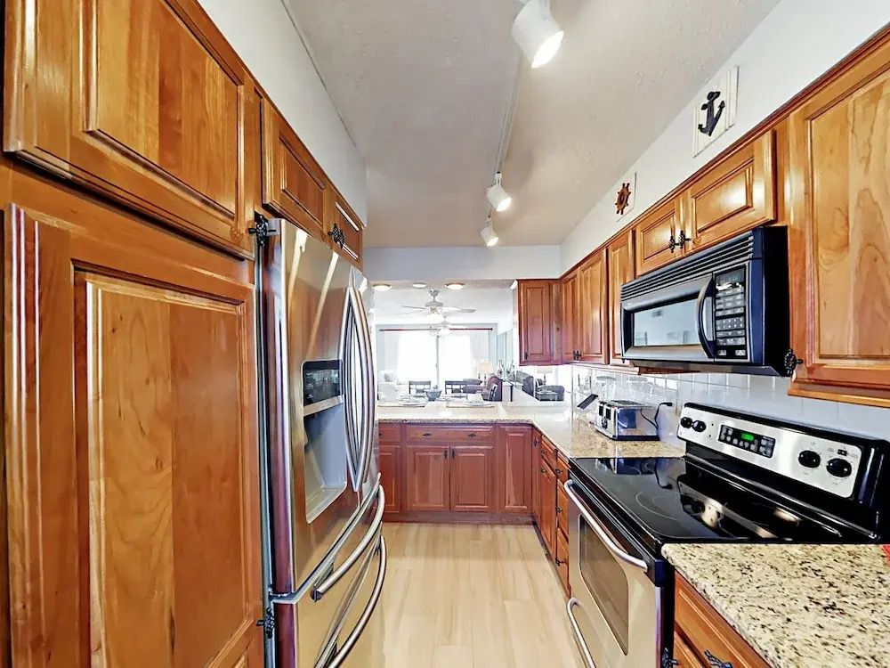 Resort-Style Unit 1113 - 2 Br Condo