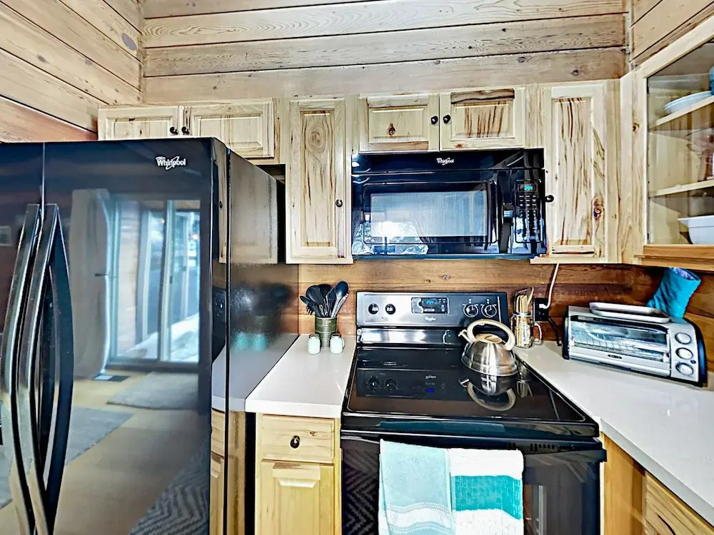 Robin - 4 Br Cabin