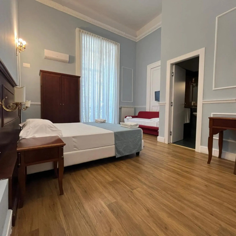 Napolitamo Hotel Principe