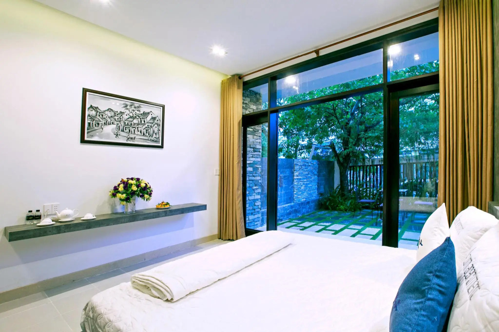 Azumi 02 Bedroom on Ground Floor Apartment Hoian With a Full Kitchen Facilities