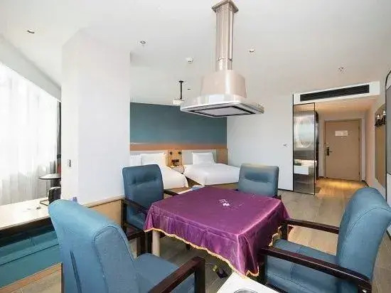Ni Hao Hotel (Ningbo Dongqianhu  Anshi  Road  Metro  Station)
