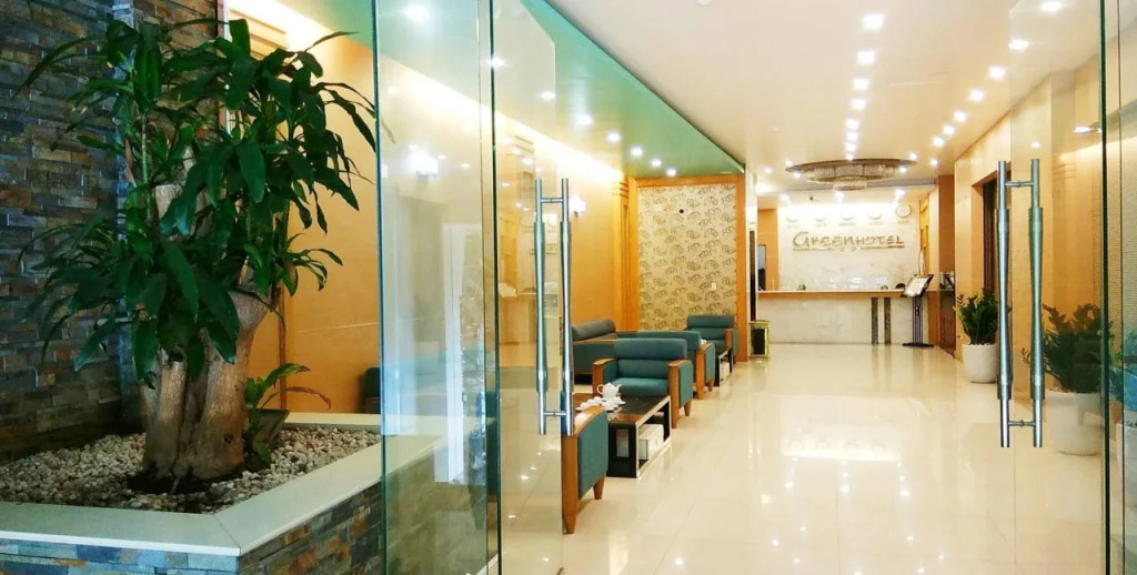 Green Hotel