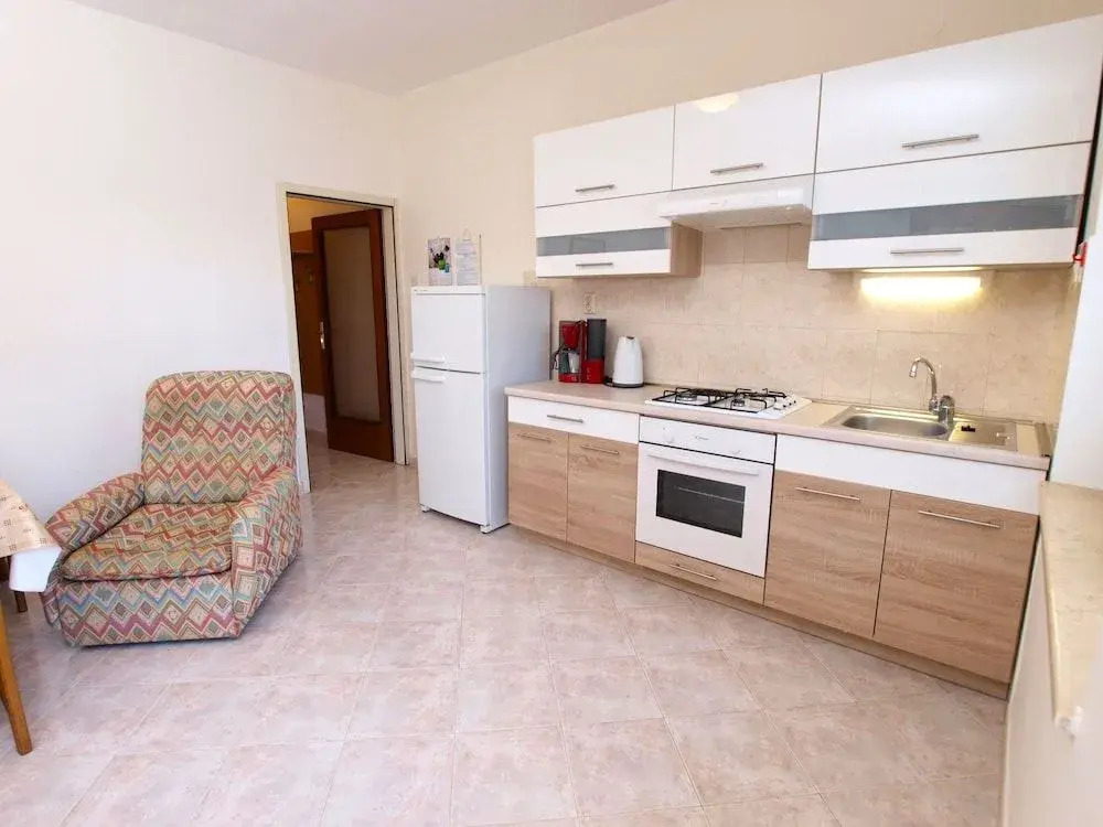 Apartment 1001
