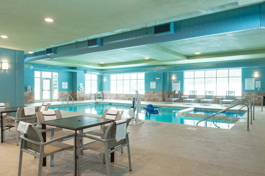 Holiday Inn Express Hotel & Suites Wausau by IHG