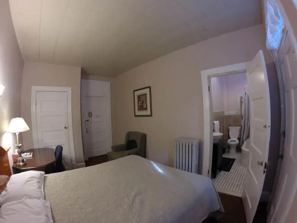 Kalorama Guest House