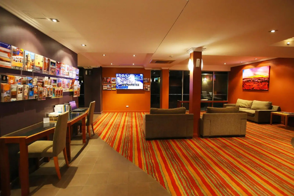 Stay at Alice Springs Hotel