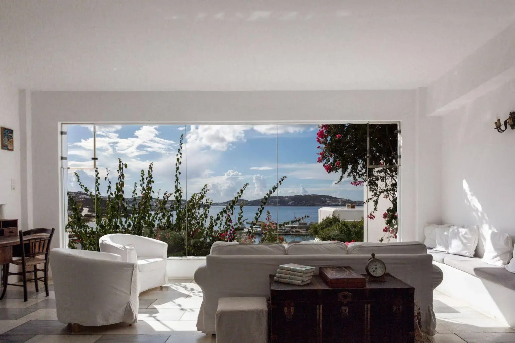 Rhenia Mykonos Hotel & Bungalows