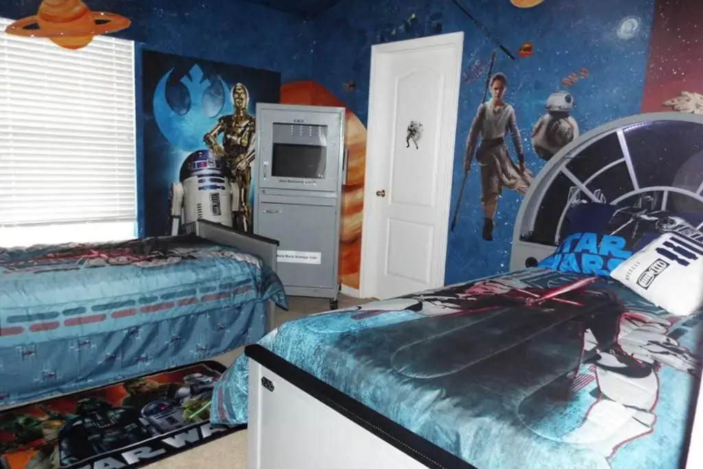 Disney area 5 Bed/4 Bath Star Wars/Frozen Home Private Pool/Spa
