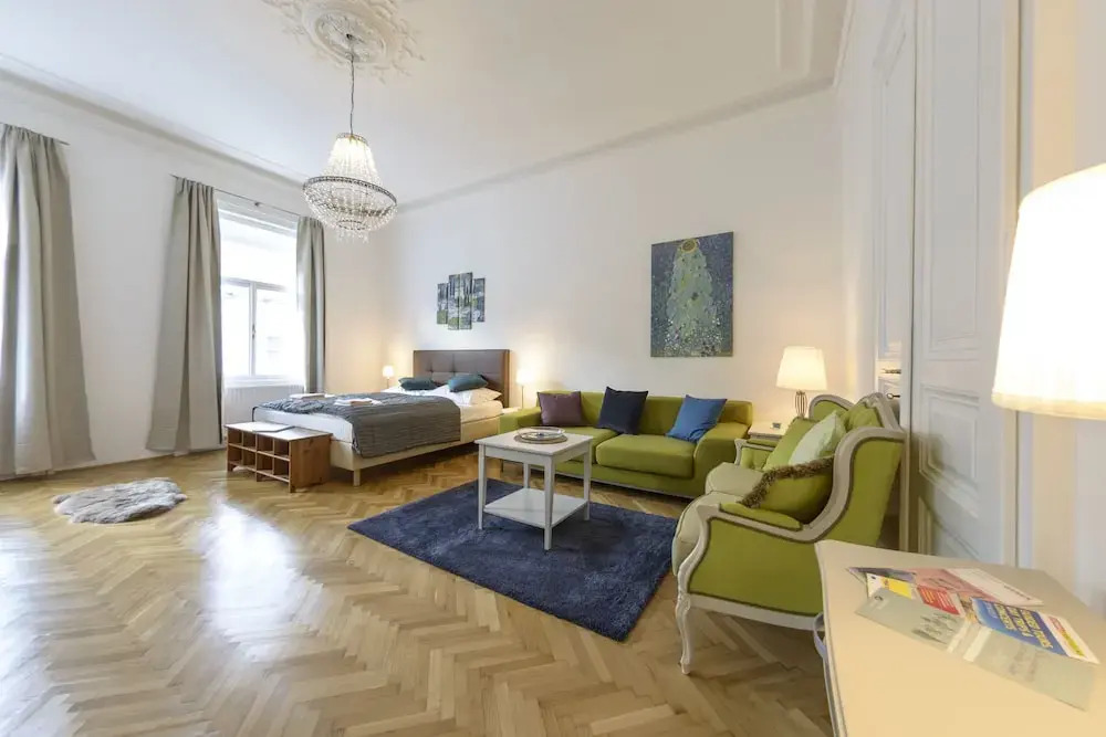 Senator Suite Stephansplatz by Welcome2Vienna