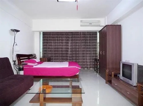Nanning Ba Ba Hotel (Chaoyang Square Subway Station)