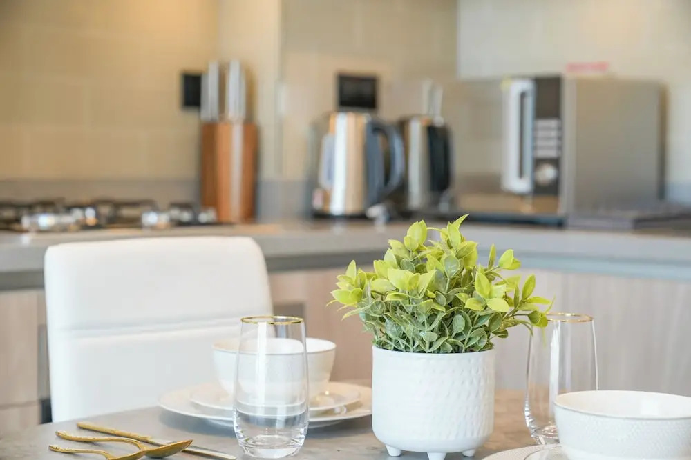 Yogi - Bright Apartment With Panoramic CityScape Views