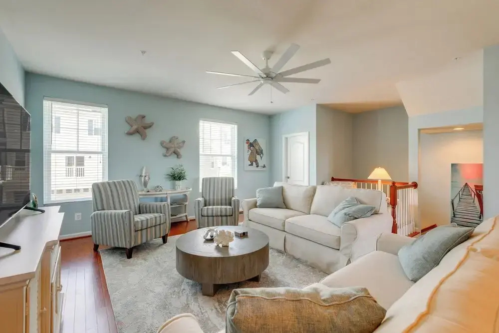 Boat Slip & Pool Access: Ocean City Home!