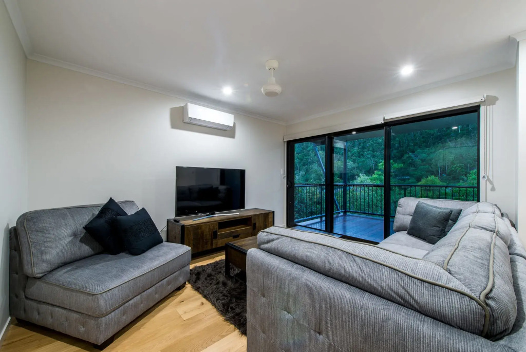 Bundaleer Home