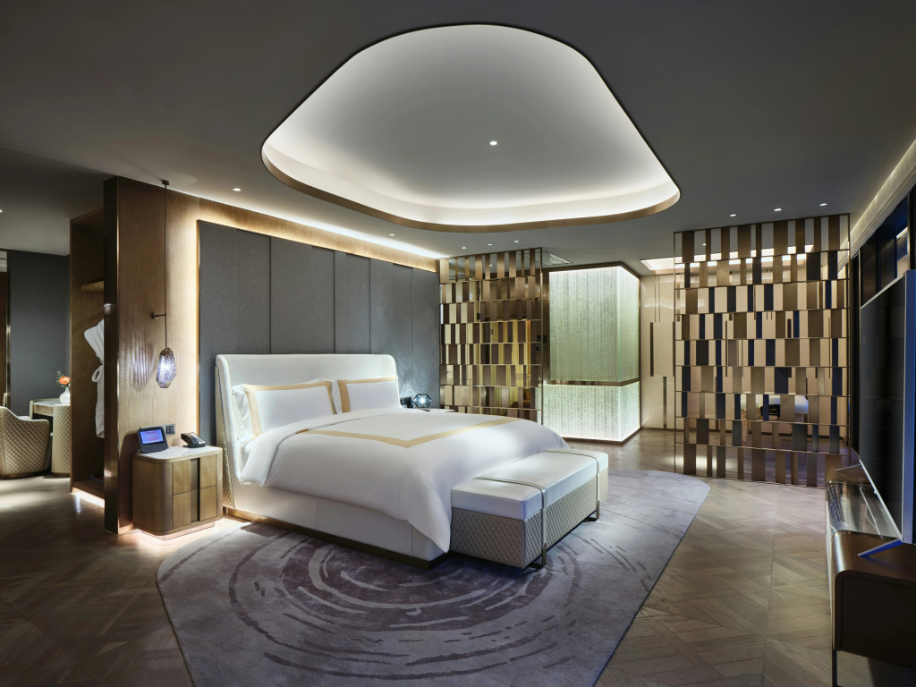 InterContinental Shanghai Wonderland by IHG
