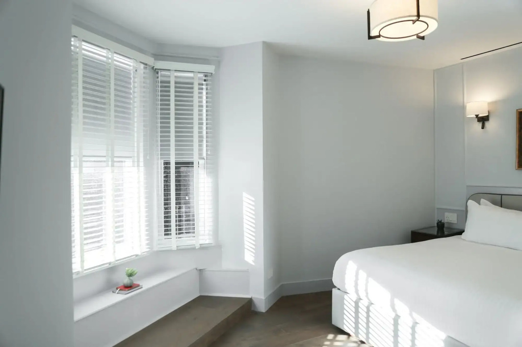 Hotel Belleclaire Central Park, a Small Luxury Hotel
