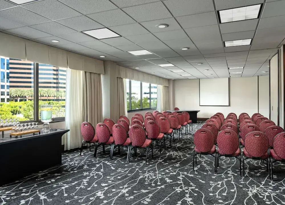 Wyndham Irvine-Orange County Airport
