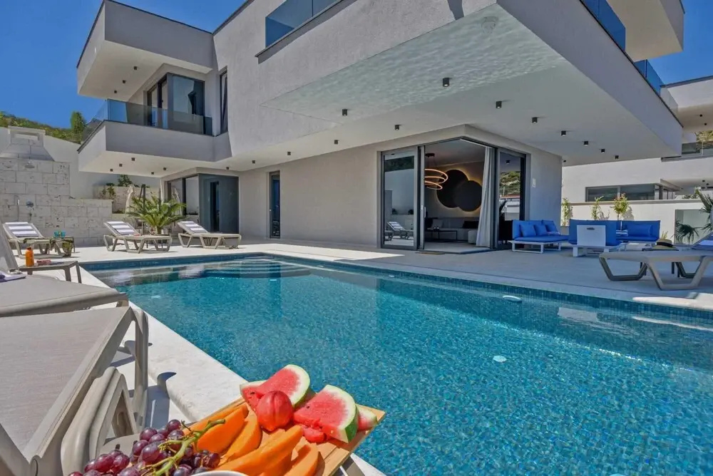 Villa Lucy Plum CFH