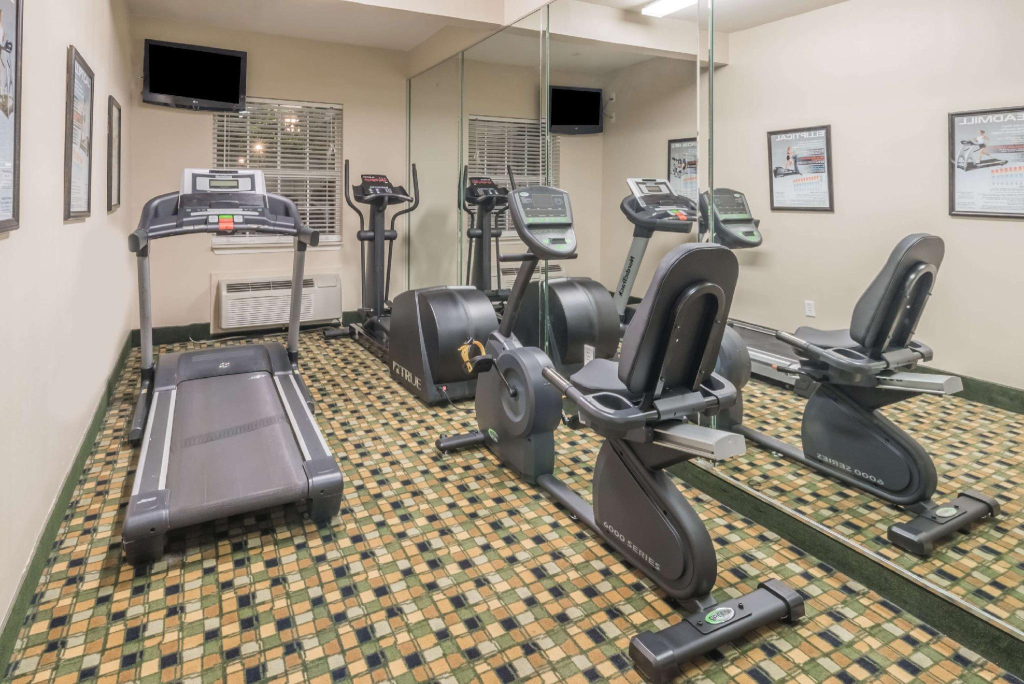 MainStay Suites Addison-Dallas