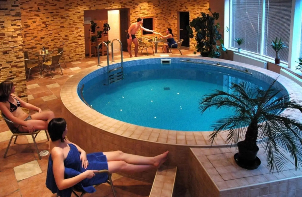 TOSS Hotel