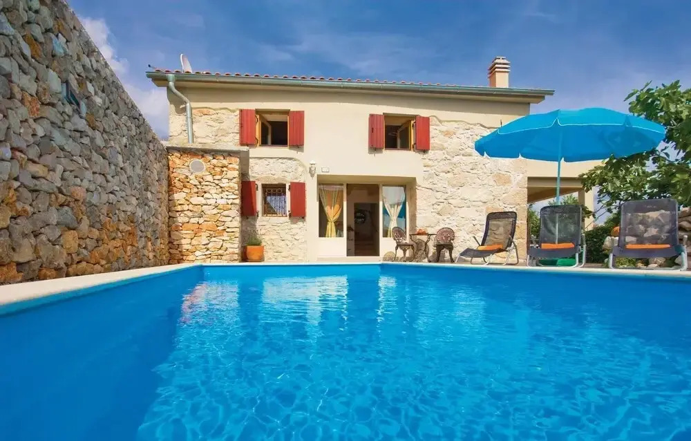 Awesome Home in Krk With Wifi and 2 Bedrooms