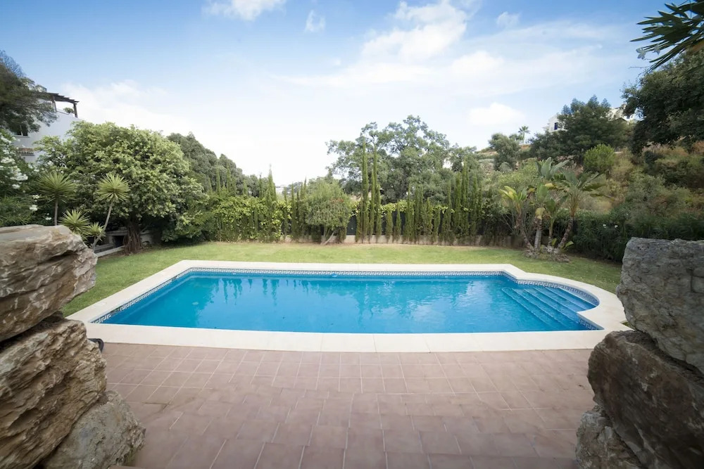 encantador y amplio estudio a 15 min de Marbella