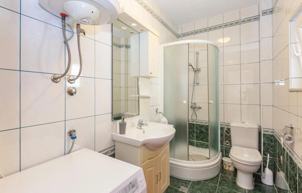 Stunning Home in Birine With Wifi and 3 Bedrooms