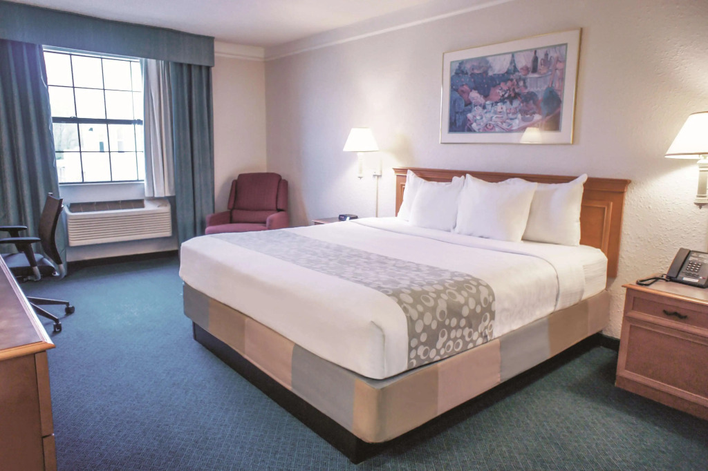 La Quinta Inn by Wyndham Moline Airport