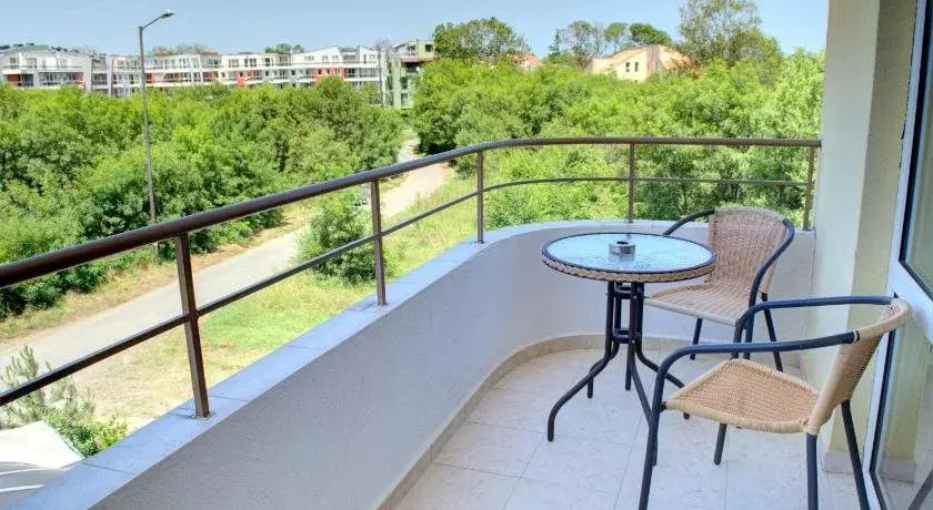 Hotel Feniks Lozenets